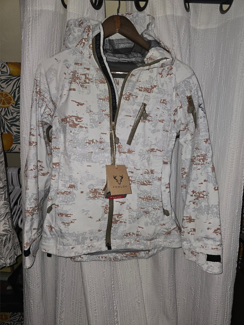 Women's X-small White & Brown Camo Ski Jacket with Hood